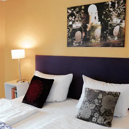 Дом отдыха Landfein Big *